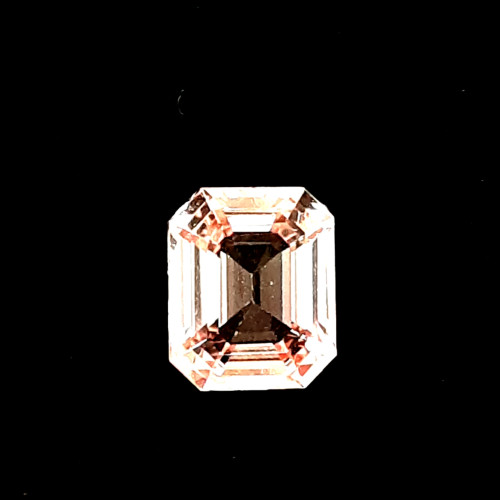 PEACH SAPPHIRE